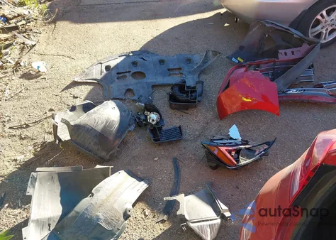 2020 Hyundai Elantra Sel z USA, uszkodzony, nr VIN 5NPD84LF1LH526646